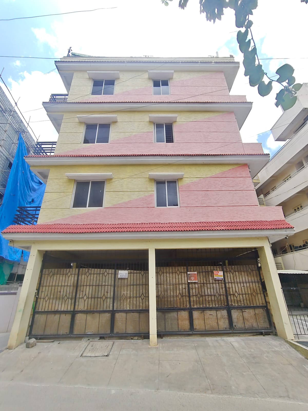 Bharat Girls PG Building